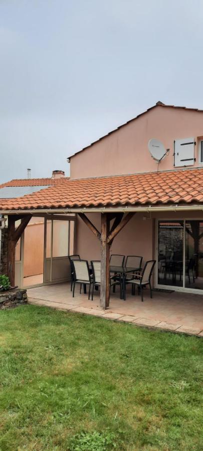 Maison de village 4 à 6 pers à 5 min de la mer Brétignolles-sur-Mer Esterno foto